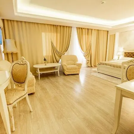 Grand Hotel Baroc Zalau Exterior photo