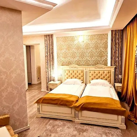 Grand Hotel Baroc Zalau Exterior photo